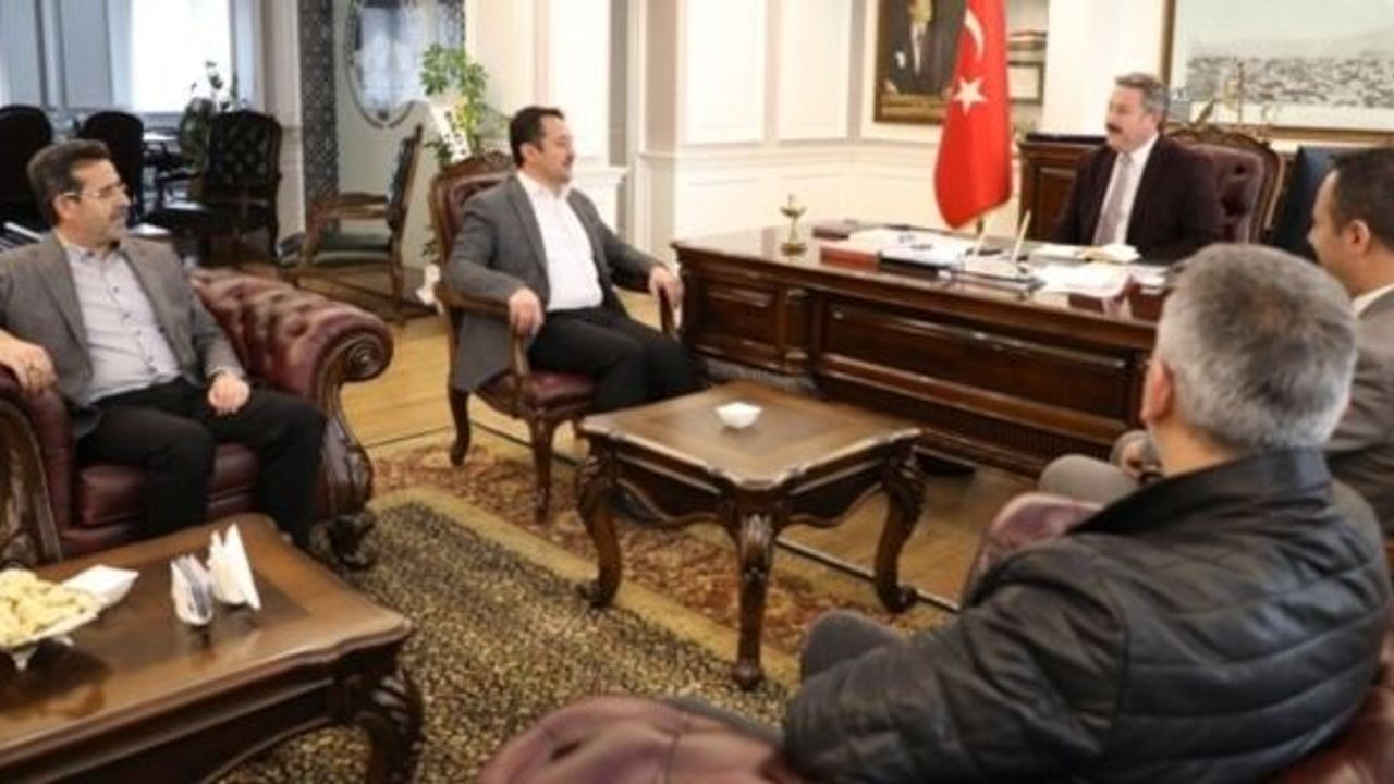 İki vakıf, bir sendika ziyaretlerinde sosyal sorumluluk projeleri değerlendirildi