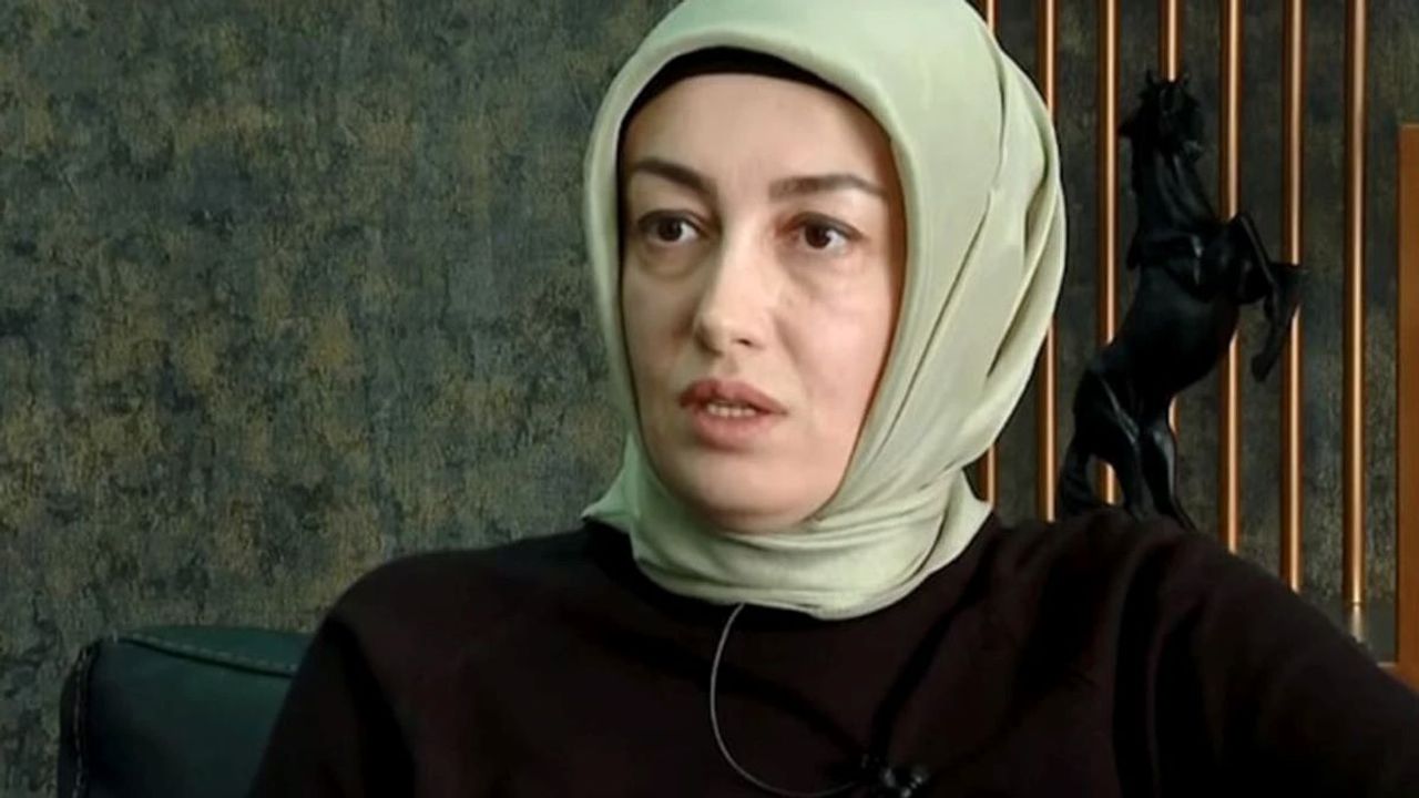 Ayşe Ateş’ten, MHP’li İsme Sert Tepki: Evladım Dediğin İnsanın Öldürüleceğini Bildiğin Halde...