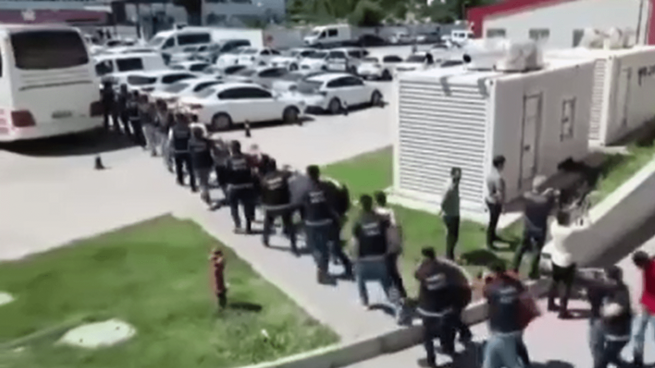 Emniyetten Dev Vurgun: 12 Suç Örgütü Çökertildi!