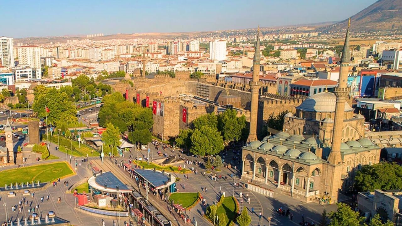 Kayseri'nin gözde ilçesi Melikgazi!