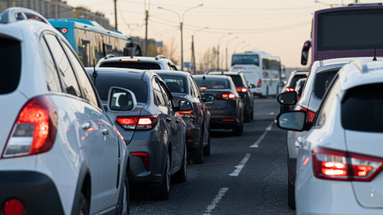 Trafiğe çıkarken iki kere düşünün! Artık ceza alanlar bu rakamı ödeyecek
