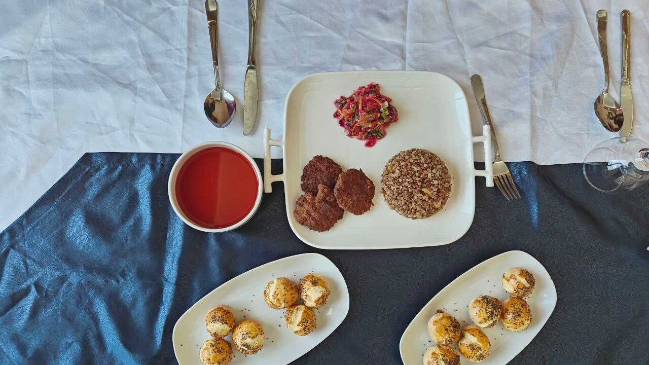 Kayseri’de kız öğrencilerden anlamlı etkinlik!