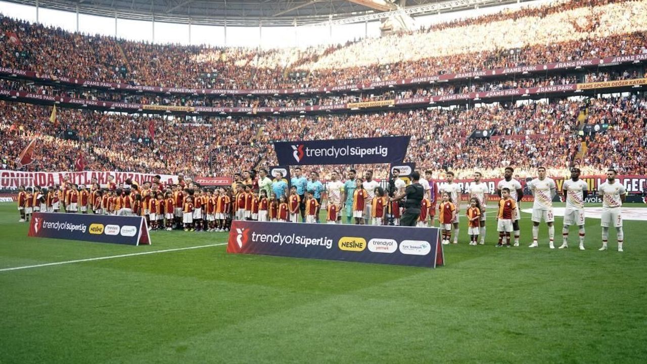 Galatasaray-Kayserispor maçının ilk yarısı sona erdi! İlk 45 dakikada 2 gol var