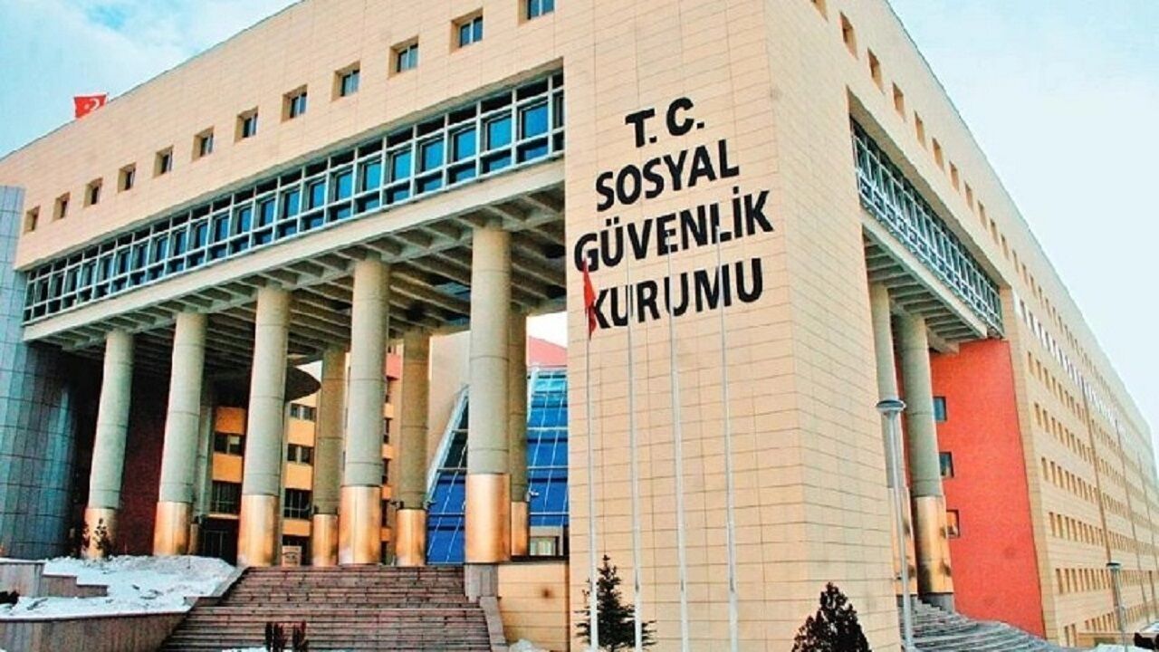 SGK haberi verdi: Bu kişilerin maaşı bir bir kesilmeye başlandı