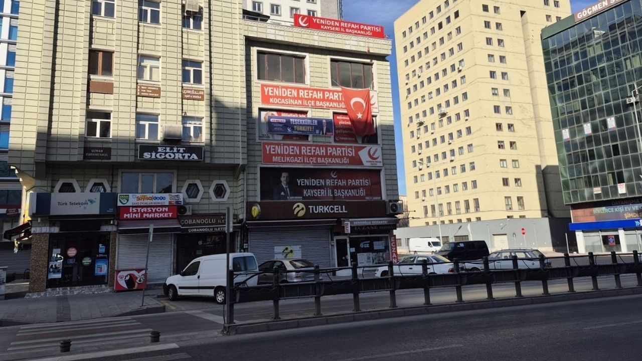 YRP Kayseri'de istifa iddiaları ortalığı karıştırdı!