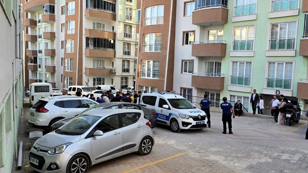 Kayseri'de yaşayan kızı haber vermişti! Ölü bulunan kadının kocası hala aranıyor!