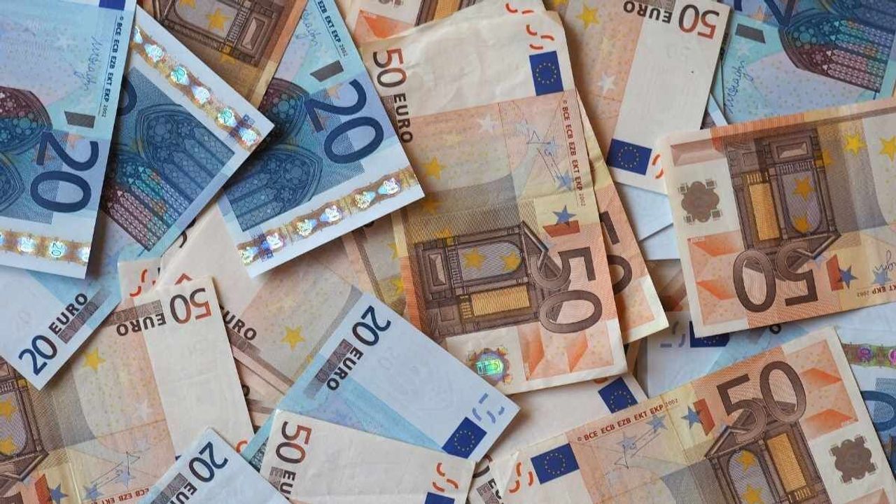 Elinde Euro bulunduranlar dikkat! Uzmanından uyarılar geldi