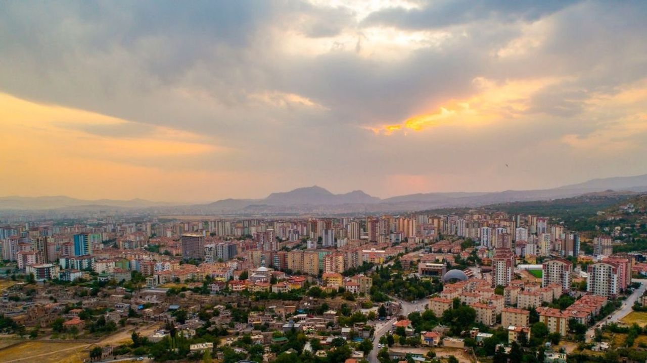 Kayseri'de araba fiyatına ev şansı! Mahkeme fiyat ve tarihi açıkladı
