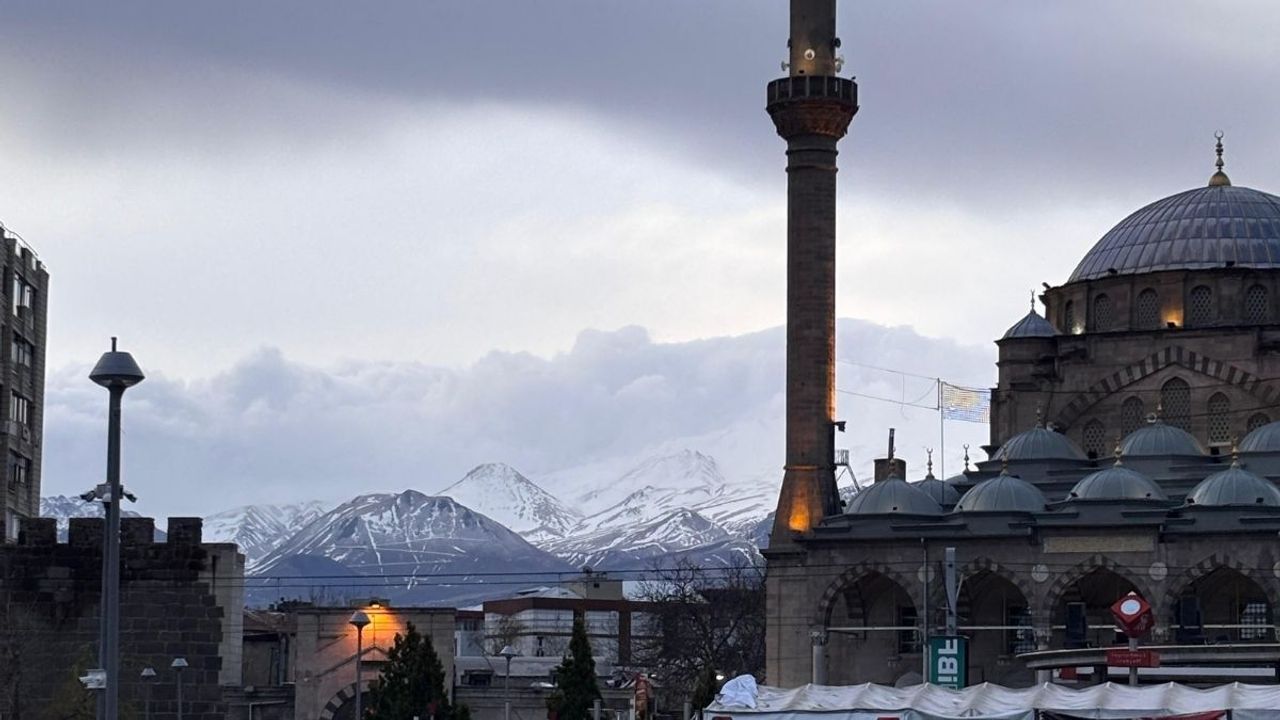 Kayseri namaz vakitleri (17 Ekim)