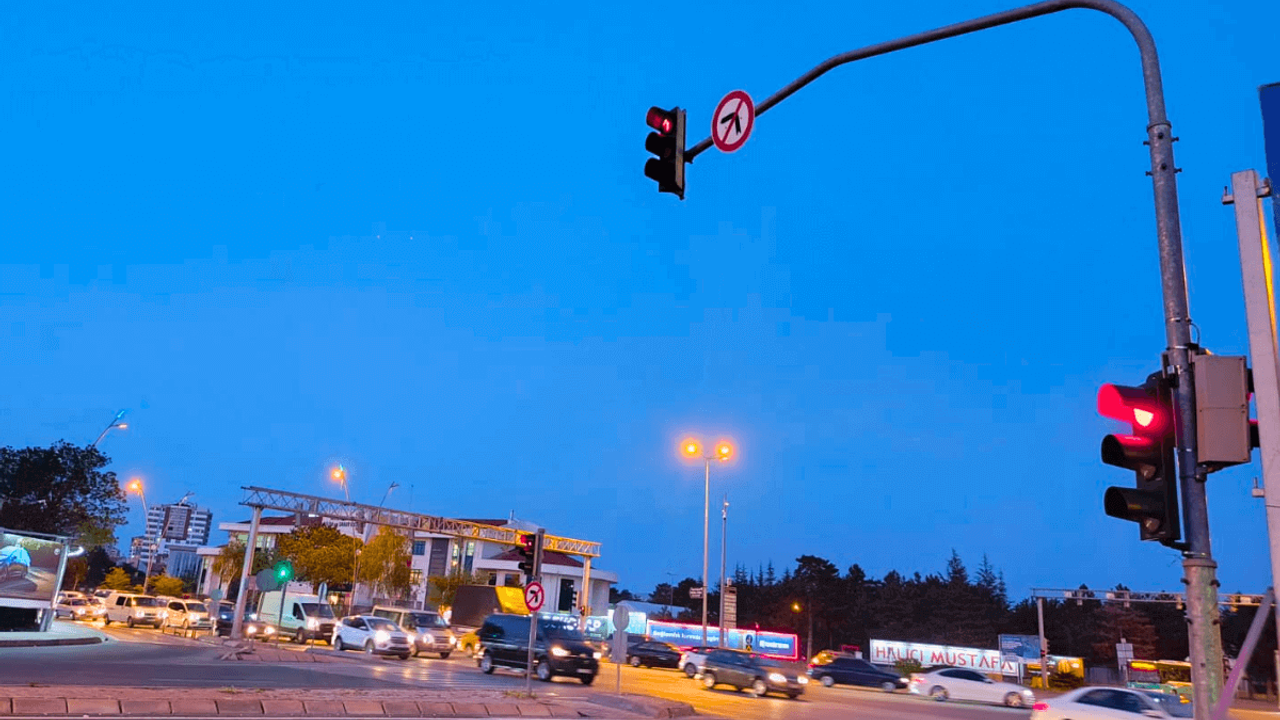 Cumhuriyet Meydanı’nda dikkat çeken değişiklik! Baştan sona yenileniyor