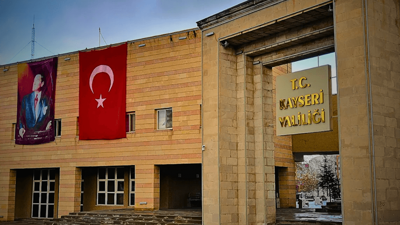 İŞKUR'dan Kayseri'de rekor istihdam: Tüm ilçelerde toplam 2907 kişi alınacak!