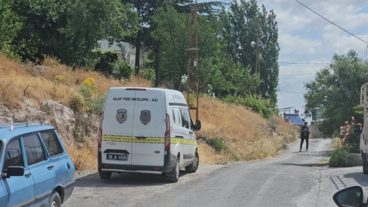 Kayseri'de tartışma kanlı bitti! Yaşlı adam evinin bahçesinde vuruldu!