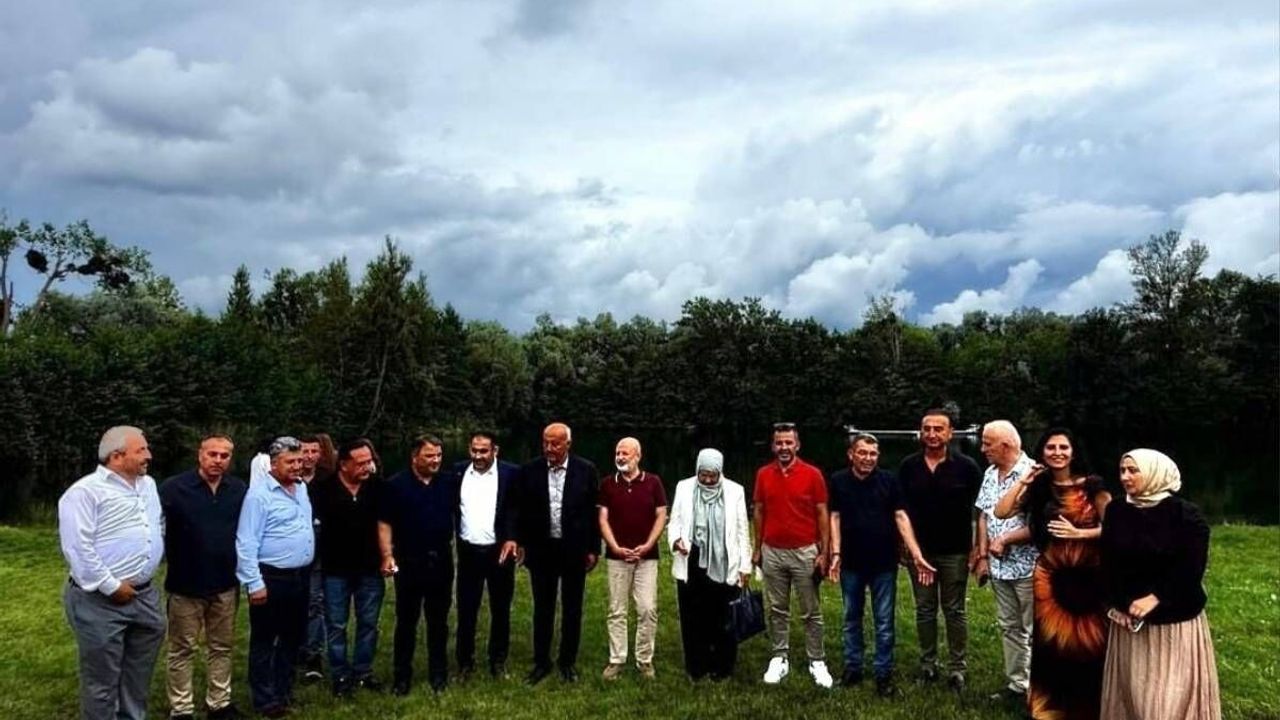 Tarımın geleceğini Avrupa’da inceledi, Gurbetçilerin gönlünü fethetti