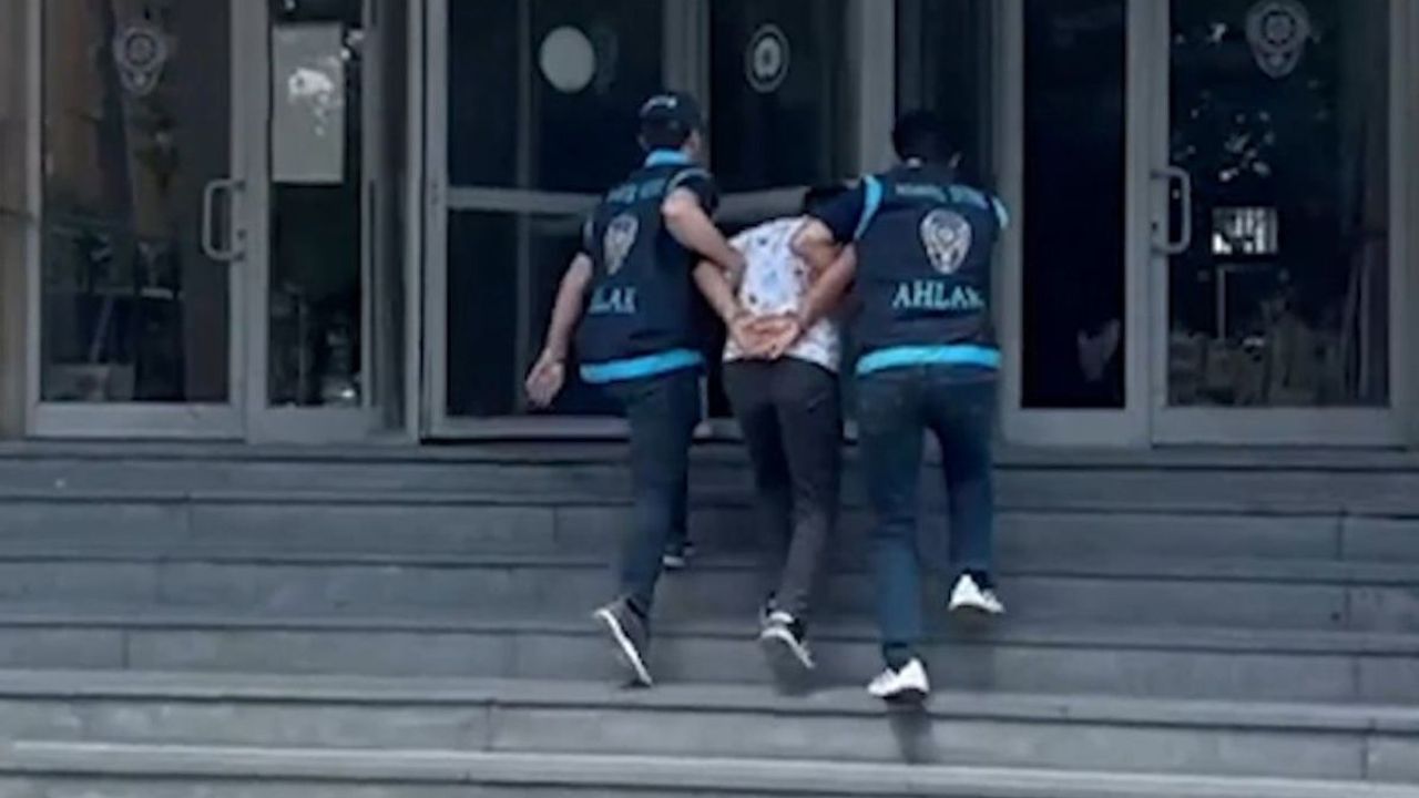 Kayseri’de tramvayda akıl almaz olay! 28 yaşındaki şahıs yakalandı