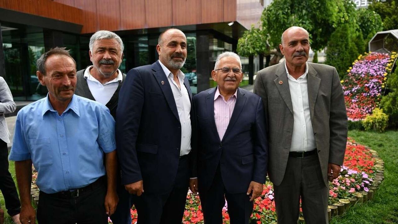 Başkan Büyükkılıç muhtarlara seslendi: Siz bizim sesimizsiniz