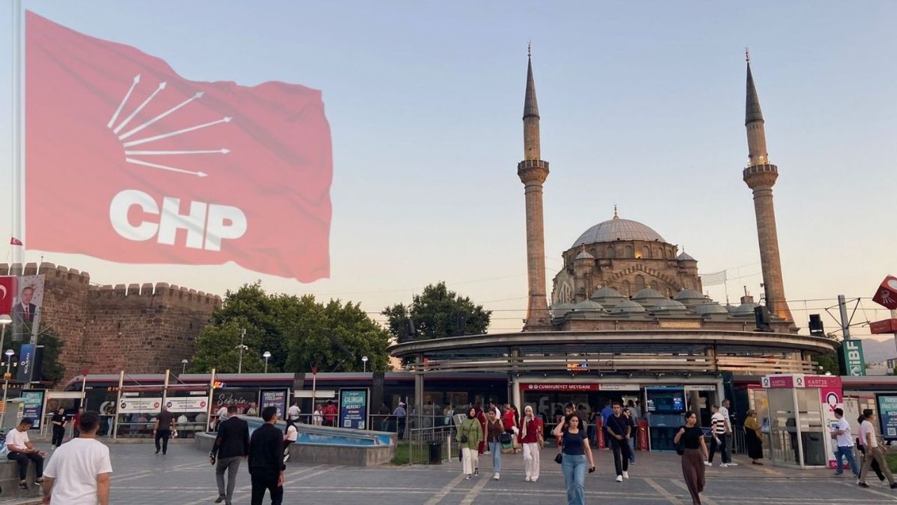 CHP Kayseri’de başkanlık yarışı başladı! O isim adaylığını açıkladı!