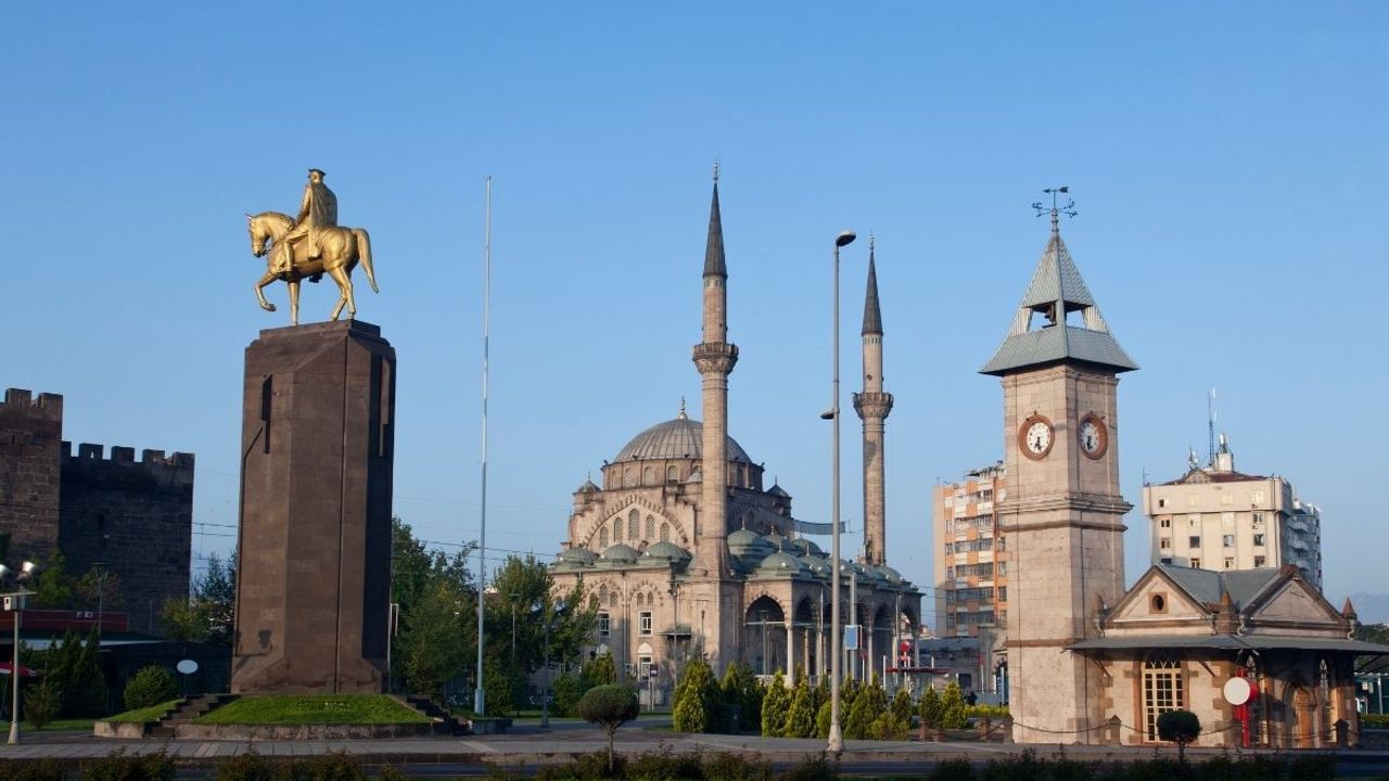 Meteoroloji uyardı! Kayseri'de kavurucu sıcaklar! İşte haftalık hava tahmini