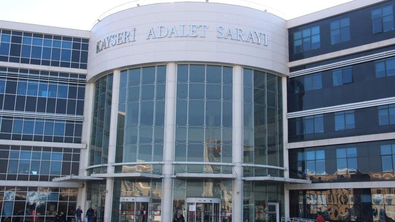 Zehir taciri yeniden hakim karşısına çıktı! 15 yıl 9 ay hapis cezası aldı