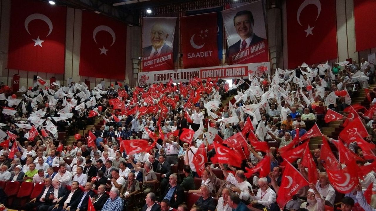 Kayserili Genel Başkan Karadaniz'de: Trabzonspor'a övgü dolu sözler!