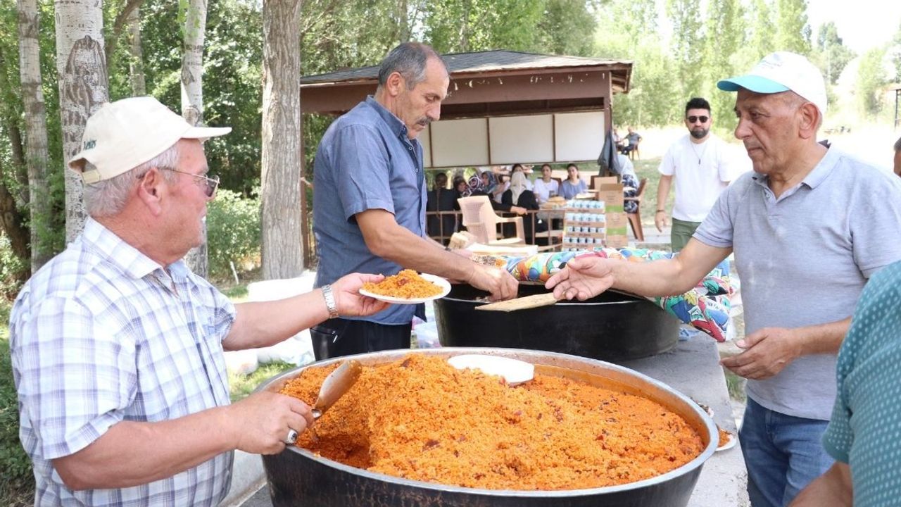 Kayseri’nin o ilçesinde gurbetçiler pilav festivali’nde buluştu!