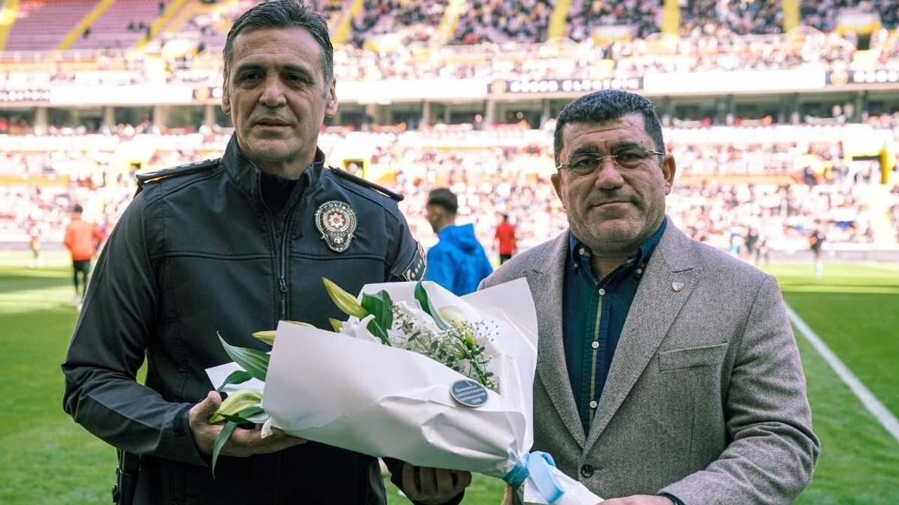 Kayserispor’dan İl Emniyet Müdürü Atanur Aydın’a teşekkür
