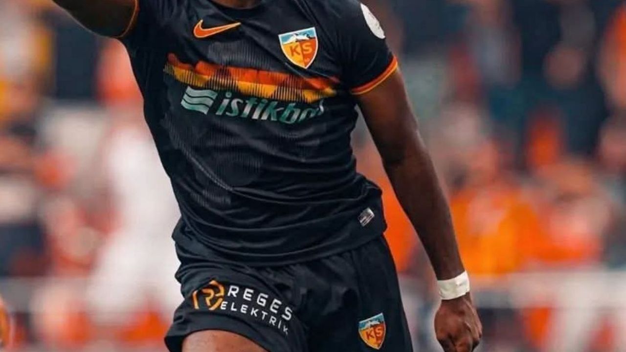 Kayserispor'un golcüsü koptu gidiyor! İran ekibi ile anlaştı