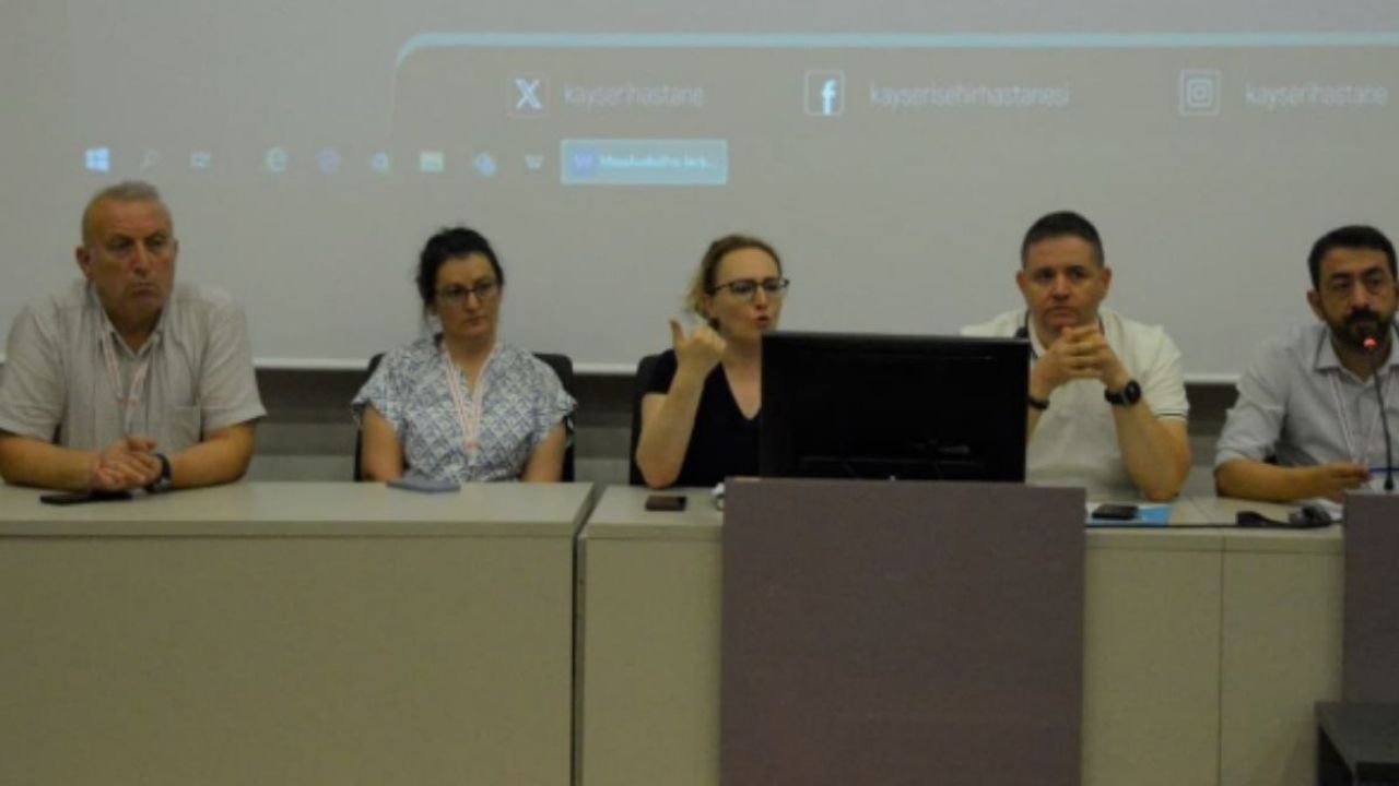 Kayseri Şehir Hastanesi’nde HBYS krizi masada! Çözüm için harekete geçildi