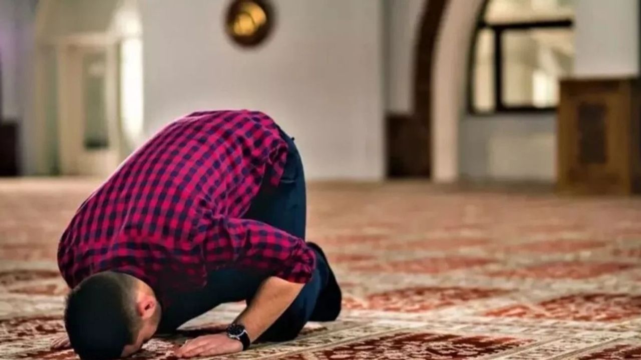 Kayseri’de namaz vakitleri (8 Temmuz Salı)