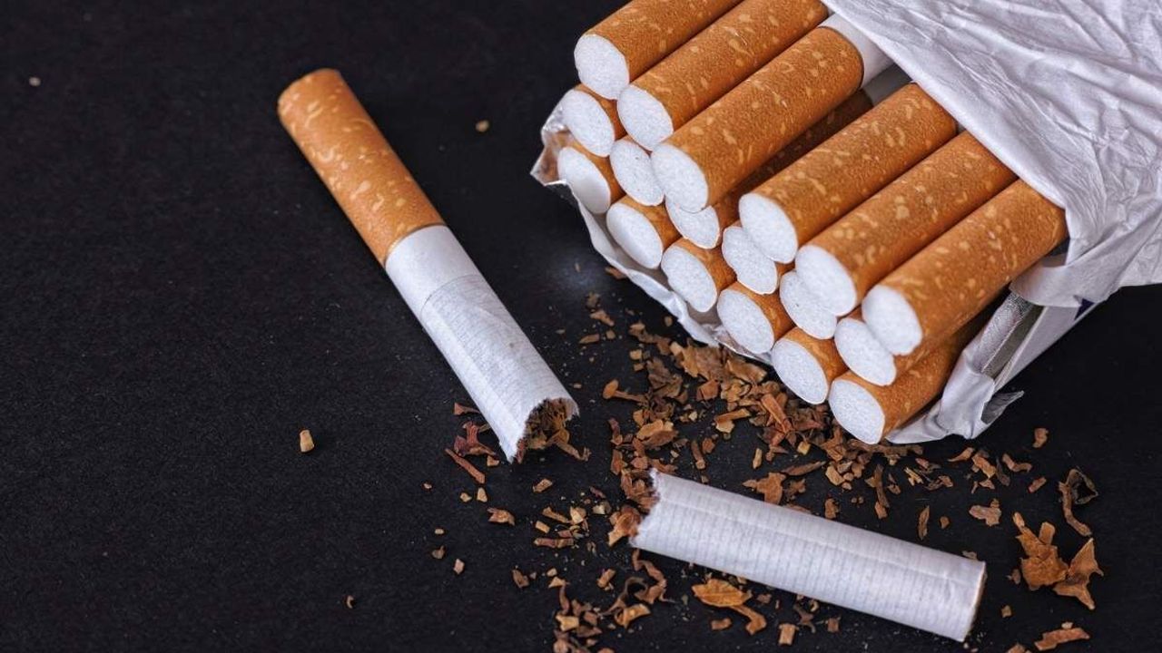 Sigara içenlerin kabusu sürüyor: Üzen zam açıklandı