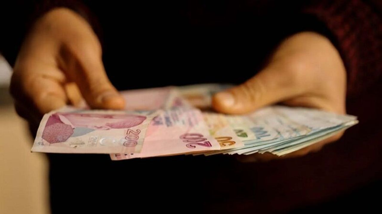 Hangi ülkede kaç yaşında emekli olunuyor açıklandı