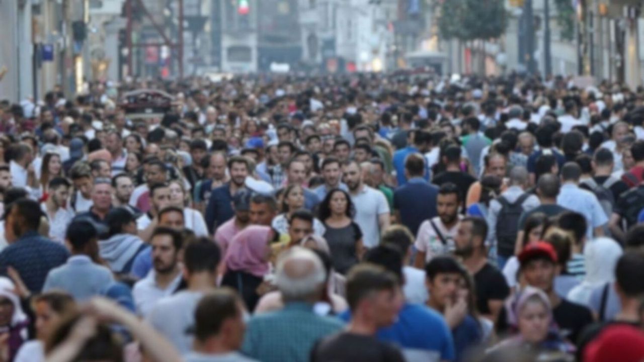 Türkiye’de milyonlar yer değiştirdi! Şehirden şehre göç ettiler!