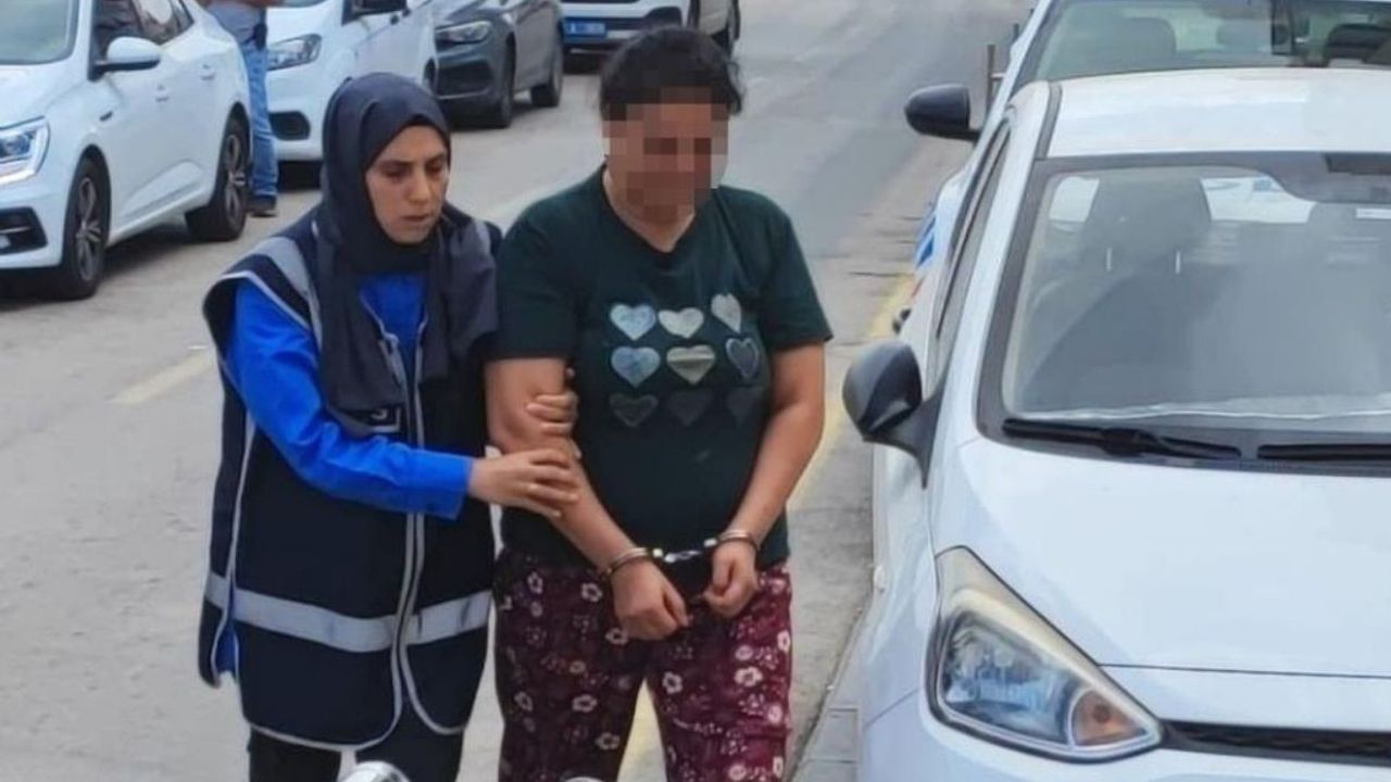 Sokak ortasında kızını bıçakla kovalayan anne polis ekiplerinden kaçamadı