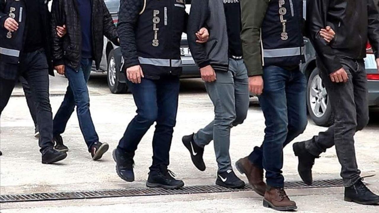 29 İlde FETÖ operasyonu: 49 şüpheli yakalandı, 39’u tutuklandı