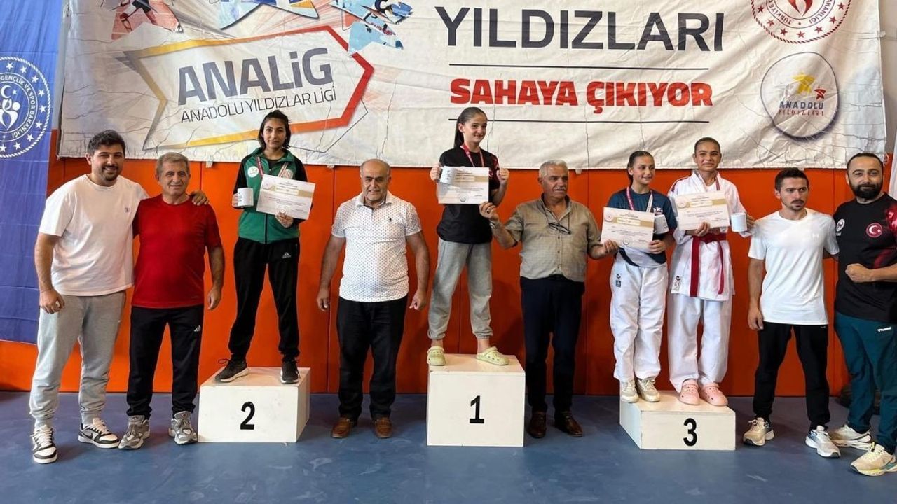 Beyza Sandalya Kayseri’ye madalyayla döndü!