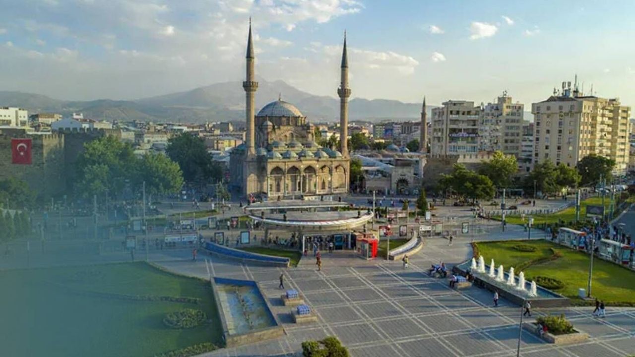 Kayseri'de elektrik kesintisi yaşanacak yerler belli oldu! 11 Ağustos 2025