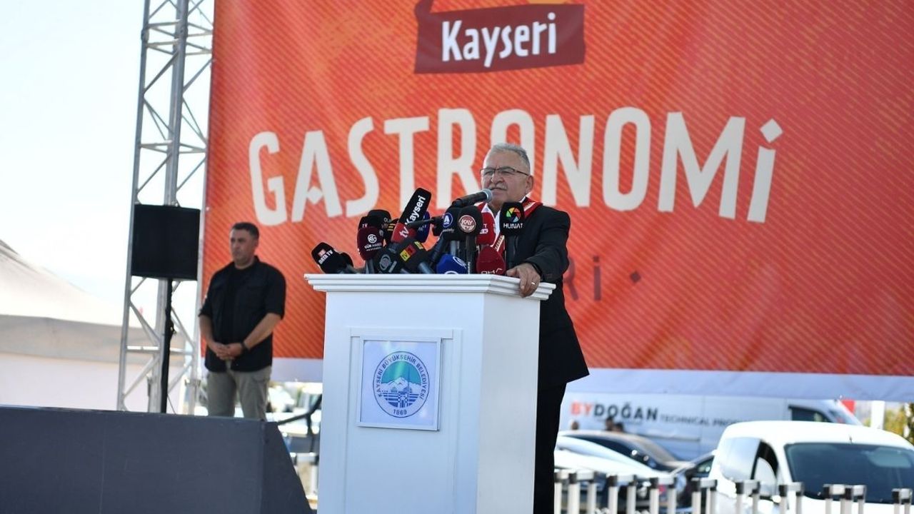 Kayseri’de gastronomi öğrencilerine burs ve istihdam müjdesi!