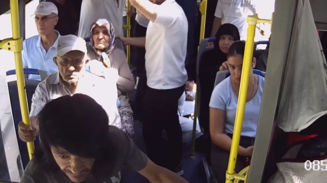 Kayseri’de otobüs şoförü fenalaşan yolcuyu hastaneye yetiştirdi