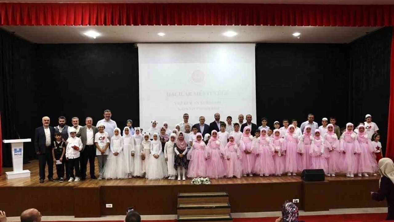 Kayseri’de sahne miniklerin oldu: renkli görüntüler ortaya çıktı