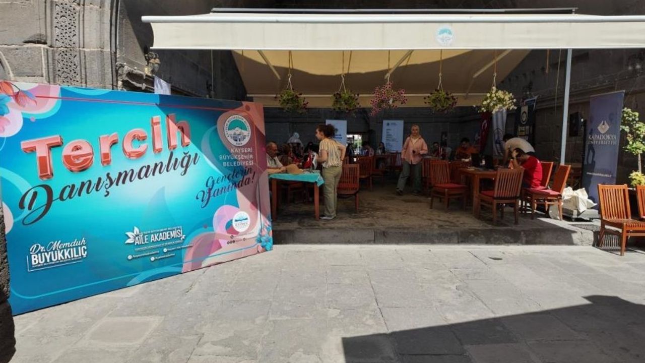 Kayseri’de ücretsiz YKS tercih desteğine büyük ilgi