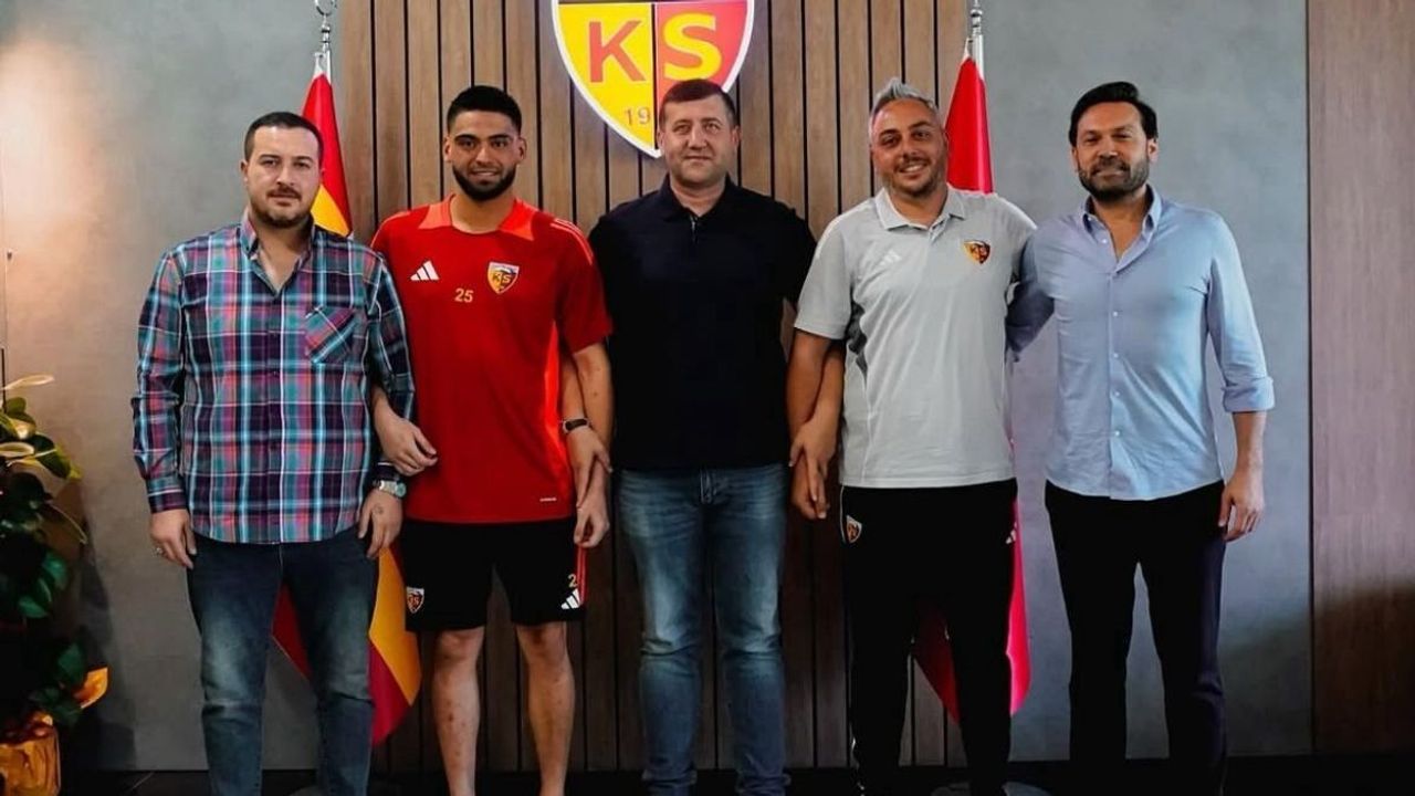Kayserispor’un 100. maç kahramanı Bayazit’ten taraftara duygusal mesaj