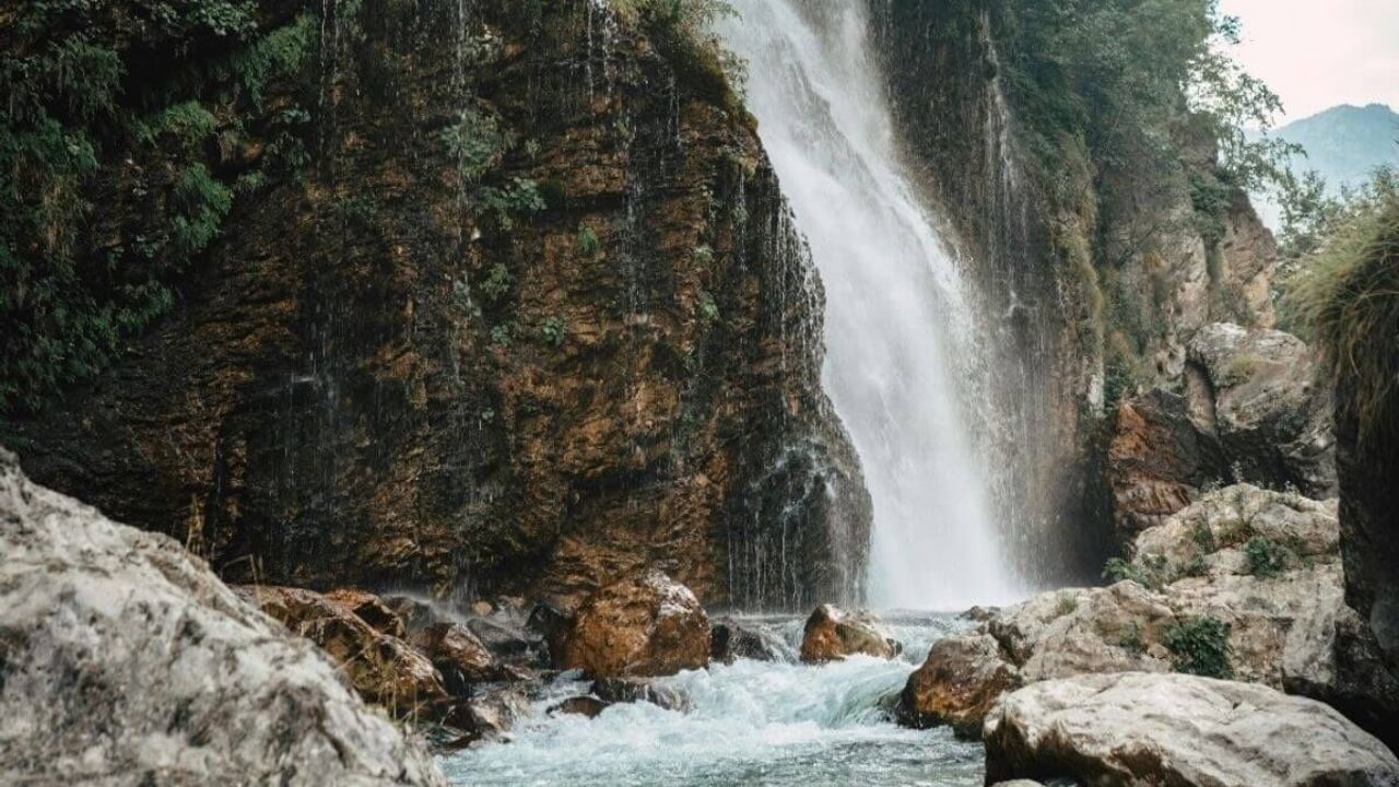 Türkiye'nin en yüksek şelalesi Kayseri'de! Giriş ücretleri bakın ne kadar
