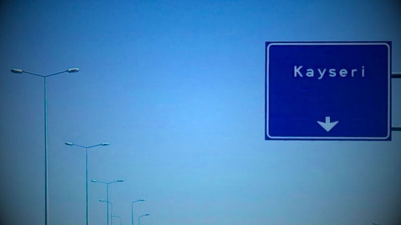 Karayolları’nın Yahyalı’yla imtihanı: Tabela krizi dikkat çekti