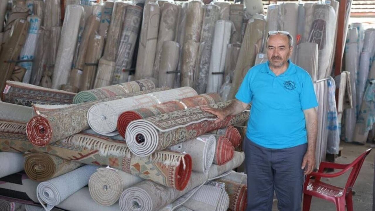 Yenilenmesi için getirilen yün yastıktan servet çıktı!