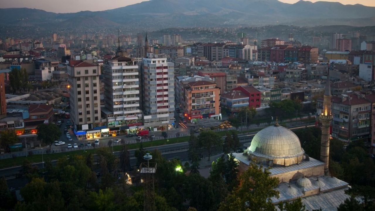Kul hakkı ateşten gömlektir! 15 Ağustos Cuma Hutbesi