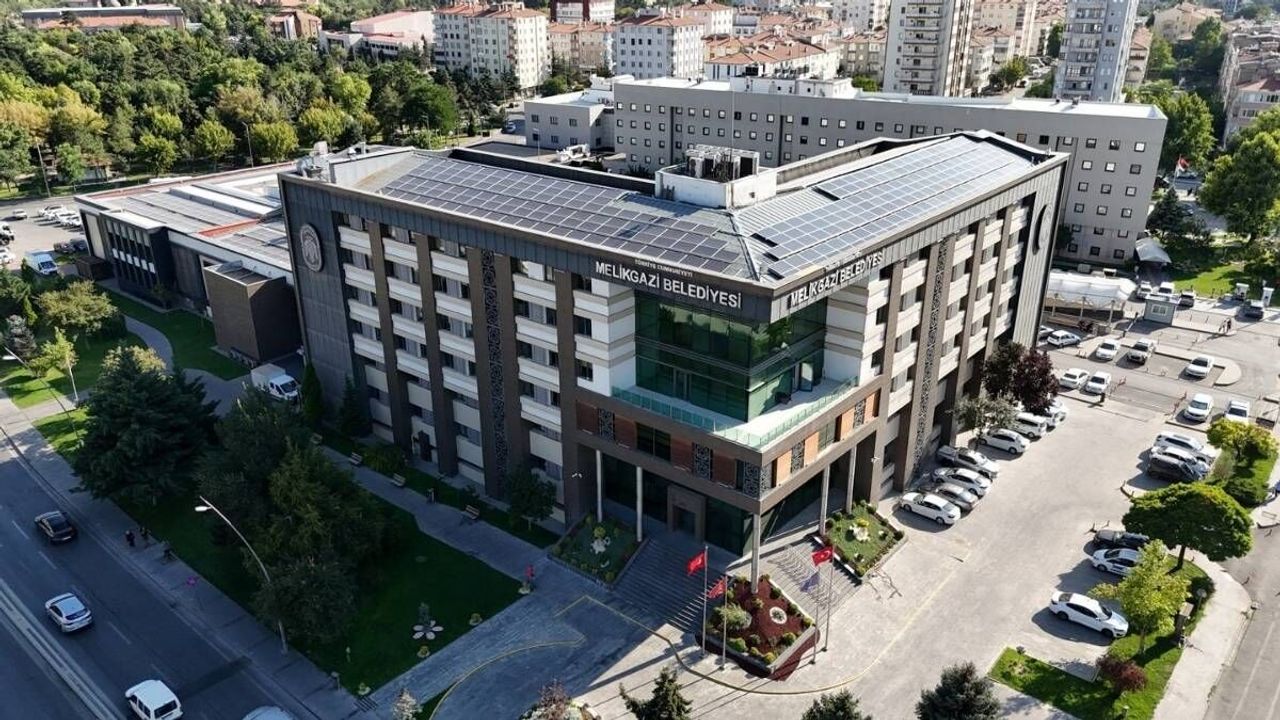 Melikgazi Belediyesi 2025’in ilk 7 ayında GES’ten 11,5 milyon tl kazanç sağladı