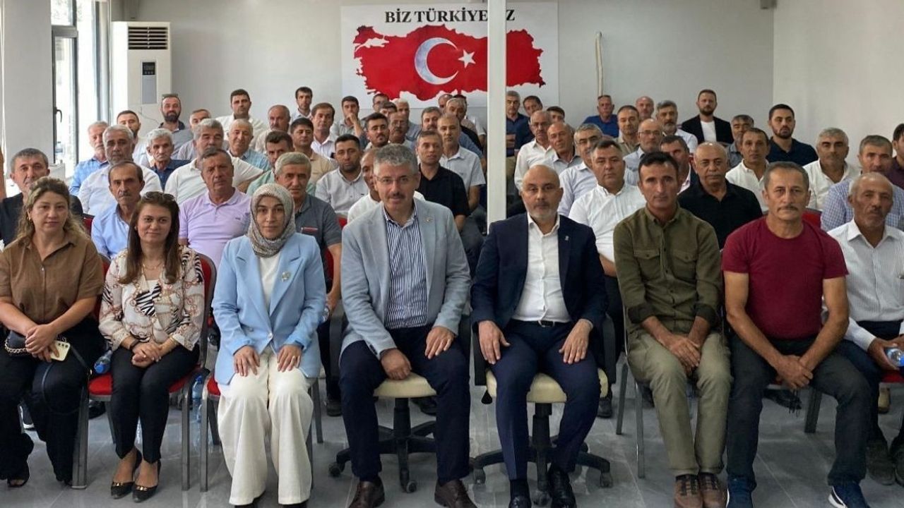 Şaban Çopuroğlu’ndan mahalle başkanlarına önemli mesajlar