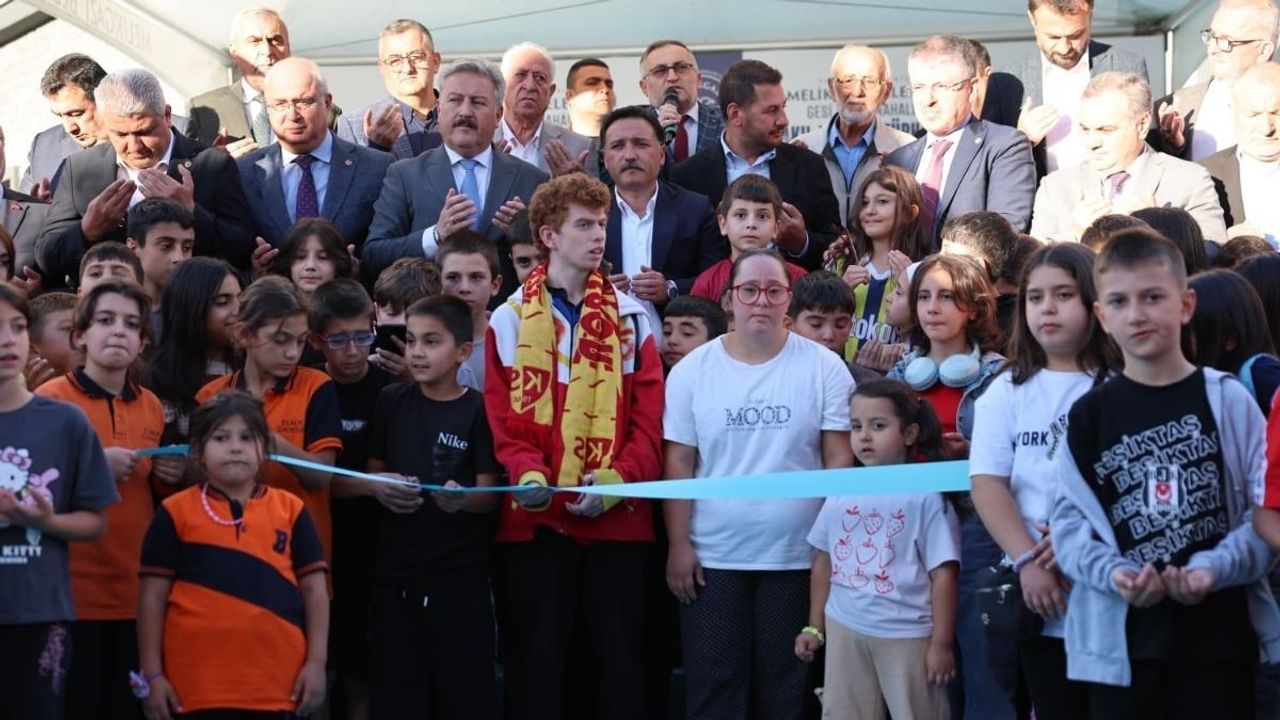 Kayseri’de Akıl Küpü Kütüphanesi Açıldı