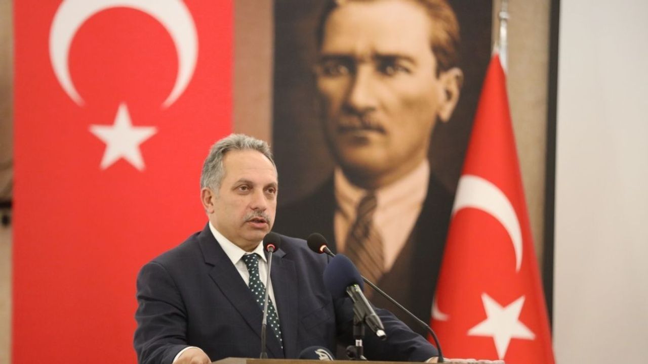 Kayseri’de üvey babasını öldürmüştü: Başkan Yalçın’dan acılı aileye destek