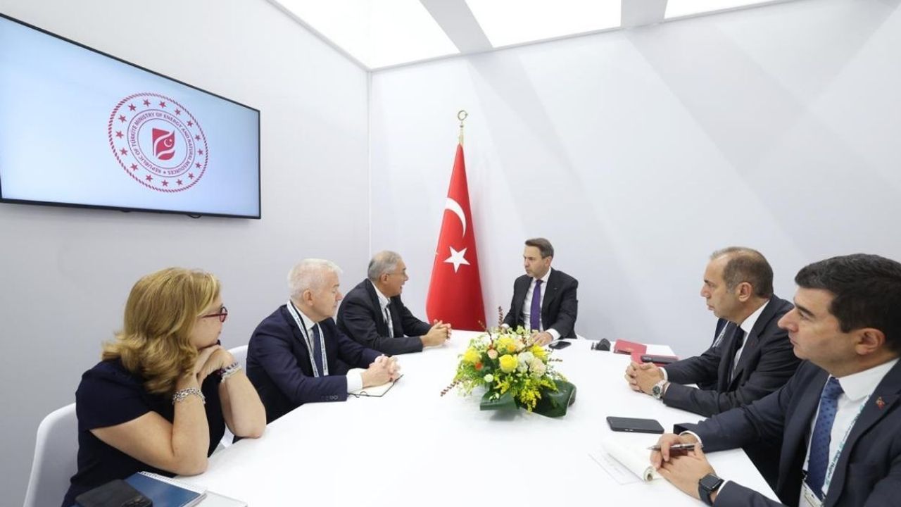 Türkiye, enerjide tarihi anlaşmalara imza attı