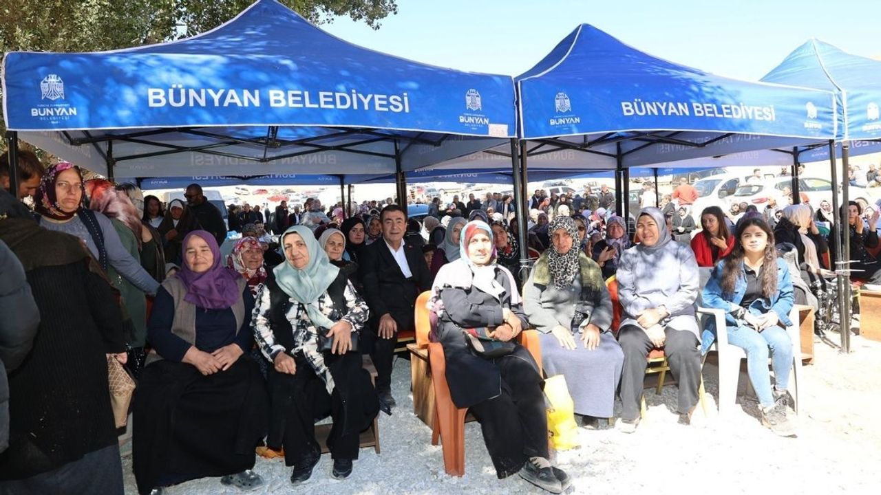 Bünyan’da Taçınlılar dayanışma ve muhabbet günü yoğun katılımla gerçekleşti